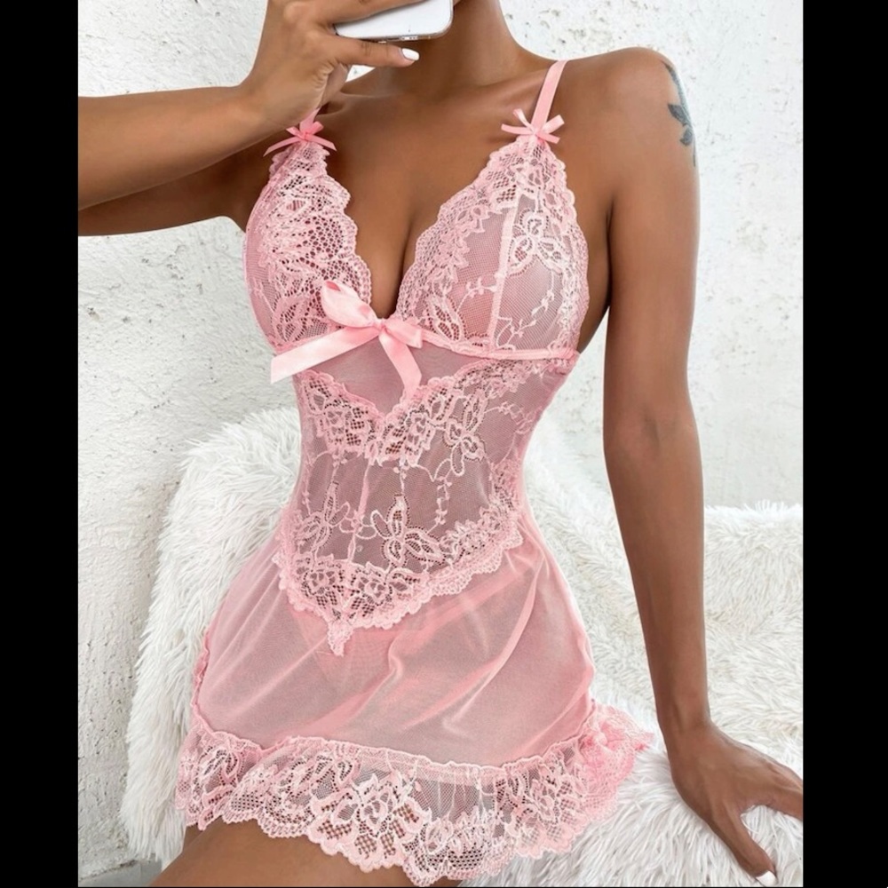 Sexy Contrast Lace Mesh With Thong - Picture 5 of 7
